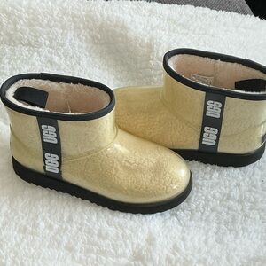 UGG Kids Glossy Yellow Boots